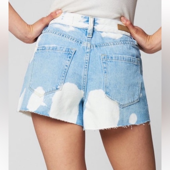 💘NWT BLANKNYC THE BARROW VINTAGE HIGH RISE SHORT BLEACHED TIE DYE SIZE 27 or 4! - Picture 7 of 12